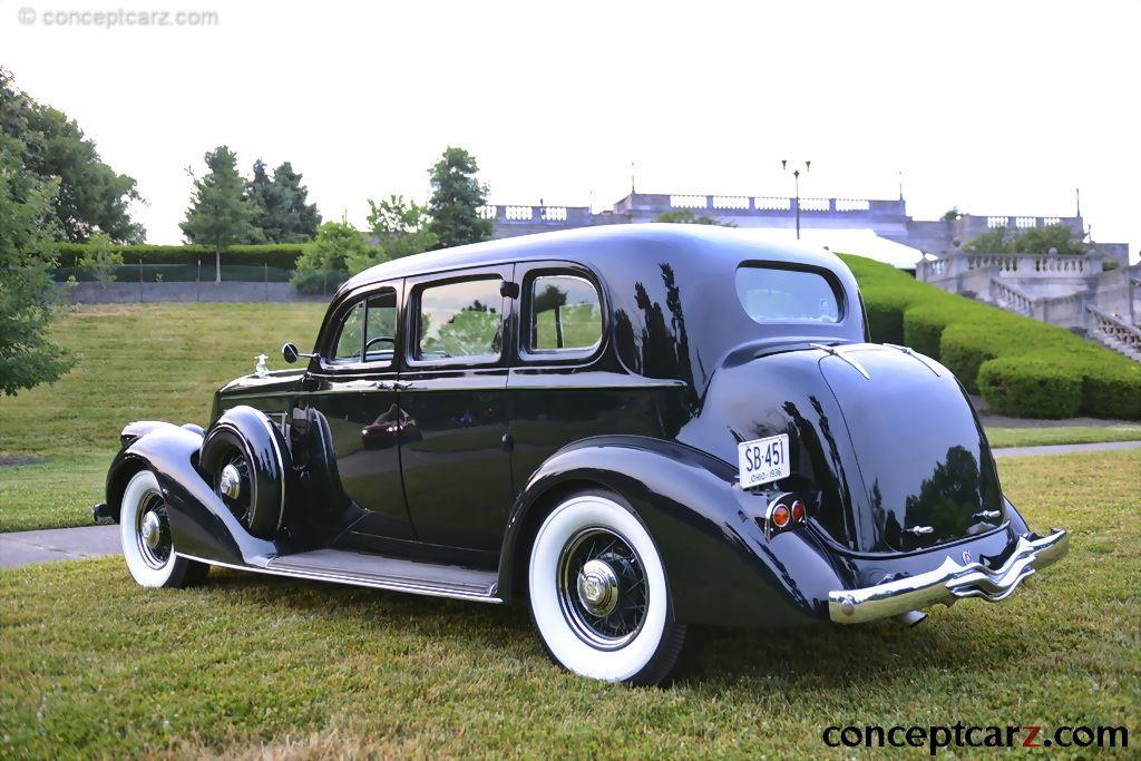 1936 Pierce-Arrow Deluxe 8